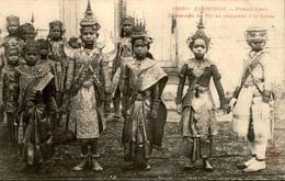 CAMBODGE - Carte Postale De Phnom Penh - Danseuses Du Roi  - L 120636 - Cambodge