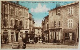 CPA. [69] Rhône >ST LAURENT DE CHAMOUSSET - PLACE DU PLATRE ET CAFE COQUARD - Superbe Animation - Carte Peu Commune -TBE - Saint-Laurent-de-Chamousset