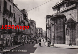 BARLETTA - CORSO GARIBALDI F/GRANDE VIAGGIATA 1955 ANIMAZIONE - Barletta