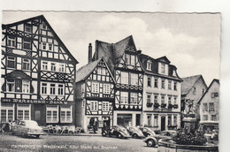 B1575) HACHENBURG Im Westerwald - Alter Markt Mit Brunnen - APOTHEKE Westerwald Bank U. Alten AUTO Details TOP - Hachenburg