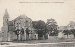 NEUVILLE-de-POITOU. - Champ De Foire Et Abside De L'Eglise - Neuville En Poitou