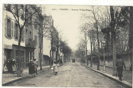 CPA   VANNES   Avenue Victor - Hugo   N° 2721 - Vannes