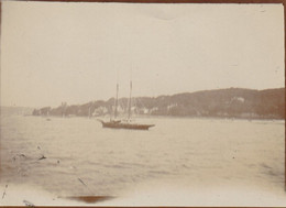 Photo 1893 COWES (Isle Of Wight) - A View (A239) - Cowes