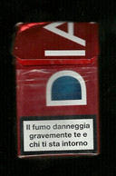 Tabacco Pacchetto Di Sigarette Italia %- Diana Rosse Ed. 2012 Da 20 Pezzi - Con Segni Di Piega (Vuoto) - Etuis à Cigarettes Vides