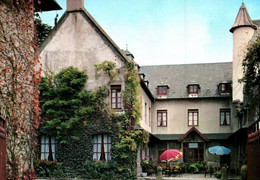 9868 SAINT GERVAIS D AUVERGNE LE CASTEL HOTEL Mouty Chassagnette  Logis De France    (recto-verso) 63 Puy De Dôme - Saint Gervais D'Auvergne