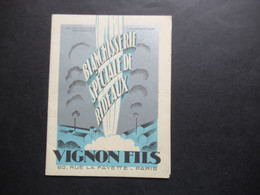 Sehr Dekorative Werbekarte Art Déco Ca.1920er Jahre Vignon Fils Paris Blanchisserie Speciale De Rideaux - Advertising