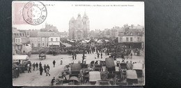 27 , Le Neubourg , La Place Un Jour De Marché En 1906 - Le Neubourg