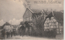 DANNEMARIE  (68 )  LE  DRAPEAU  FRANÇAIS  FLOTTE SUR  LA  MAIRIE   (  1914 - 1915  ) - C P A  ( 22 / 5 / 29  ) - Dannemarie