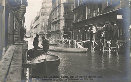 B 379 PARIS La Crue De La Seine - De Overstroming Van 1910