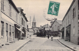 CPA St Honoré Les Bains - La Rue Et L'église - - Saint-Honoré-les-Bains