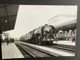 Photo LEPAGE : Train  141 R 1299 En Gare De MORLAIX En 1965 - Trains