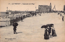 CPA - Le Tréport - Esplanade De La Plage - Passants Sous Des Ombrelles - Edition De L'ancre Marine - Le Treport