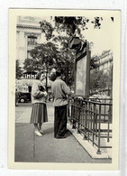 Photo :  Paris , Accès Au Métro Porte Du Châtelet En 1956 . - Places