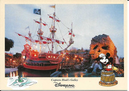 Disney. CPM. Aviation. Disney-land Paris. Captain Hook's Galley. (bateau Pirate, Mickey) - Disneyland