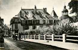 Salins Les Bains * Route Et Vue Sur Hôtel Des Bains - Autres & Non Classés