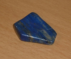LAPISLAZULI Poliert Heilstein 53 Gramm, Größe 5,5 X 4,4 X 1,5 Cm, Wunderschönes Wertvolles Altes Sammlerstück - Minéraux