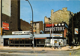 92-CLICHY- CARREFOUR BD VICTOR HUGO ET GAL LELCERC DRUGTORE - RESTAURANT TABAC ET SES BOUTIQUES - Clichy