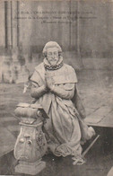 CHAMPIGNY-SUR-VEUDE. - Intérieur De La Chapelle - Statue Du Duc De Montpensier. Carte RARE - Champigny-sur-Veude