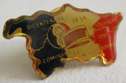 PIN'S BLEU BLANC ROUGE BICENTENAIRE DE LA GENDARMERIE 1991 COMPAGNIE DE WISSEMBOURG ALSACE - Police & Gendarmerie