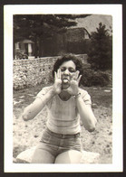 Pretty Woman Girl Sticking Out Tongue Old Photo 9x6 Cm #34864 - Anonymous Persons