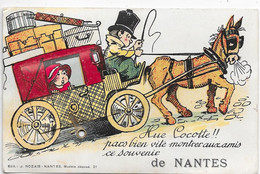 Carte à Système Avec Ses 10 Vues - Hue Cocotte !! Pars Bien Vite Montrer Aux Amis Ce Souvenir De NANTES - Nantes