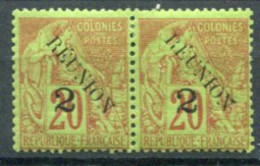 Réunion    31 * Paire Type III - Unused Stamps