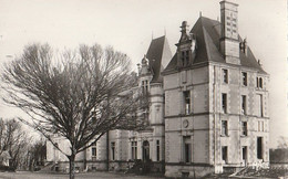 VOUNEUIL-sous-BIARD. - Château De Boivre. Centre D'éducation Physique Et Sportive De L'Académie De Poitiers - Vouneuil Sous Biard