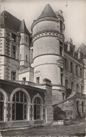 VOUNEUIL-sous-BIARD. - Château De Boivre. Centre D'éducation Physique Et Sportive De L'Académie De Poitiers - Vouneuil Sous Biard