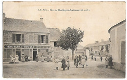 MONTIGNY LE BRETONNEUX - La Place - Montigny Le Bretonneux