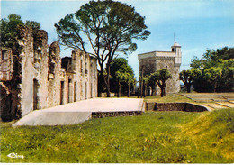 17 - Montendre Les Pins - Les Ruines Du Château Avec La Tour Carrée - Montendre