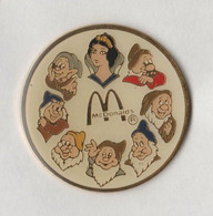 Pin's Mac Do DISNEY Blanche Neige Et Les 7 Nains. - McDonald's