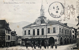 Arudy - Hôtel De Ville - CPA Animée - Arudy