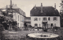 GENDREY  Colonie De Vacances De La Caisse Des Ecoles Du 7 Eme Arrondissement De Paris (timbre Arraché) - Gendrey