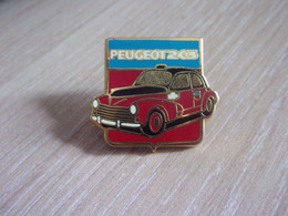 Pin's Peugeot 203 - Voiture De Tourisme - Helium Paris - Peugeot