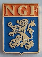 Netherlands Golf Federation  PINS BADGES A5/3 - Golf