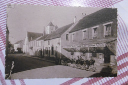 D 77 - Roissy En Brie - Rue De La Gare D'émerainville - Roissy En Brie