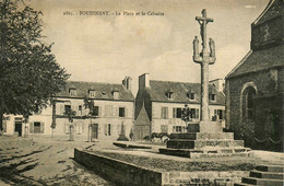 Fouesnant * La Place Et Le Calvaire * Hôtel - Fouesnant