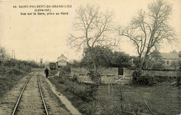 St Philbert De Grand Lieu * Vue Sur La Gare Du Village , Prise Au Nord * Ligne Chemin De Fer - Saint-Philbert-de-Grand-Lieu