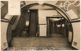 Belgique - CPSM - ANVERS - Tunnel Pour Piétons - Ascenseur Et Escaliers Roulants - 1937 - Scan Du Verso - - Métro