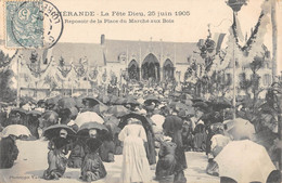 CPA 44 GUERANDE LA FETE DIEU 1905 REPOSOIR DE LA PLACE DU MARCHE AU BOIS - Guérande