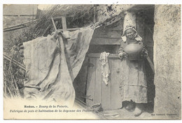 35-REDON- Bourg De La Poterie - Fabrique De Pots Et Habitation De La Doyenne Des Potières... 1904  Animé - Redon