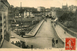 Pornic * Vue Sur Le Pont * Café De La Gare - Pornic