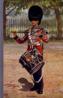 The Coldstream Guards - Drummer Illustrée Par Harry Payne - Carte N'ayant Pas Voyagé - Regiments