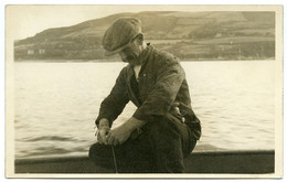 ISLE OF MAN : THE MATE BAITING A MACKEREL LINE, RAMSEY BAY, 1937 / FISHING - Isle Of Man