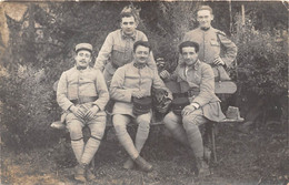 MILITAIRES- CARTE-PHOTO A SITUER - Characters