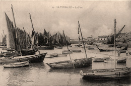 La Turballe * Vue Sur Le Port * Bateaux - La Turballe