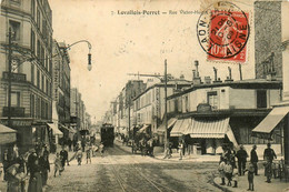 Levallois Perret * La Rue Victor Hugo * Tram Tramway * Dentiste BRETON - Levallois Perret