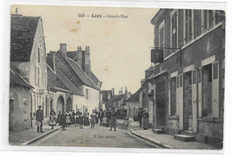 CPA 18 Léré - Grande Rue Plan Animé Enseigne Avec Croix Cariole  - Voyagée En 1909 - F Rat Editeur - Lere