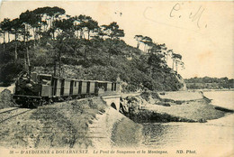 Audierne * Douarnenez * Le Pont De Souganso Et La Montagne * Le Passage Du Train * Ligne Chemin De Fer - Audierne