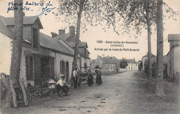 ¤¤  -  SAINT-JULIEN-de-VOUVANTES  -   Arrivée Par La Route Du Petit-Auverné  -  Charron    -  ¤¤ - Saint Julien De Vouvantes